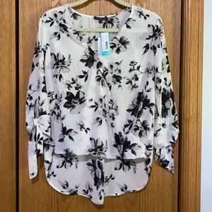West Kei | Size S | Black, Gray, White | Tie Sleeves